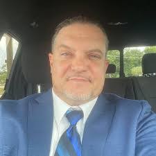 Daniel Sellick's Instagram, Twitter & Facebook