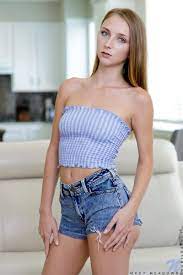 Macy Meadows - Free nude pics, galleries & more at Babepedia