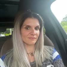 THE QUEEN OF BLONDES