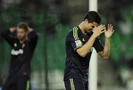 Su rendimiento fue más bien discreto, aunque tampoco se esperaba mucho de él debido a su edad. Ronaldo Fails As Madrid Slump At Betis Sports Football Emirates24 7