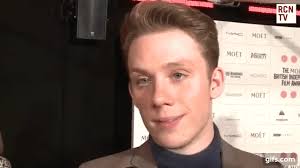 Robyn McIntyre (robmc273)