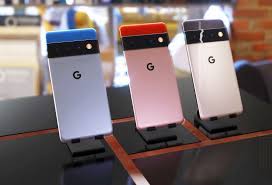The pixel 6 pro comes in several colours including pastel peach (image: Neue Bilder Zeigen Das Google Pixel 6 In Drei Hubschen Farben Notebookcheck Com News