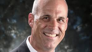 Fairfield city manager gets raise and contract extension