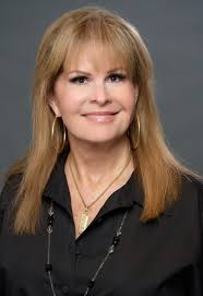 🎉 We are excited to announce Mary Mike Hatcher, from Bryan Broadcasting,  as our emcee for our 2025 Brazos Valley Go Red for Women Luncheon! The  event takes place Friday, May 9,