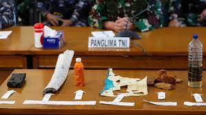 El submarino, uno de los cinco que tenían las fuerzas armadas de indonesia, había desaparecido el miércoles de la semana pasada al norte de la isla de bali. C4oivouql04m2m