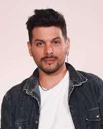 Nunca toques nada si todo está bien, Nunca dudes y dejes pasar el tren. ~ ~  ~ 📸 @tomyprevitera 👑