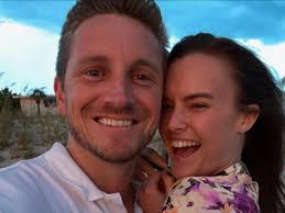 One Year 👰🏼‍♀️🤵🏼‍♂️♥️