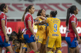 Los mejores partidos de fútbol y competiciones deportivas en tiempo real, ahora solo en telemundo deportes. Liga Mx Femenil Tigres Wins Leg 1 Of Clausura Final Over Chivas Equalizer Soccer