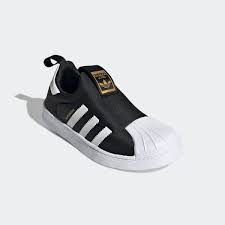 Den schuh in der kinderversion gibt es nicht nur in klassischem weiß mit schwarzen streifen, sondern auch in knalligen neonfarben. Schwarze Und Weisse Superstar 360 Schuhe Fur Kinder Adidas Deutschland