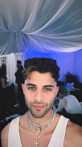 Erick Colon's Instagram, Twitter & Facebook