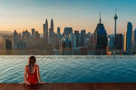 A City That Has Won Awards For The Best Shopping City After New York Now You Can Lounge In One Of Hotel Kuala Lumpur Hotels With Infinity Pools Infinity Pool