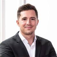 80+ perfiles de «Endres»