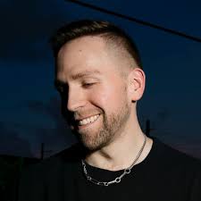 Stream SAM WOLFE music