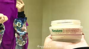 We operate in over 90 countries, our products are prescribed by 400,000 doctors worldwide, and millions of customers trust us for their health and personal care needs. Enam 6 Produk Himalaya Jadi Pilihan Penjagaan Diri Ketika Bercuti