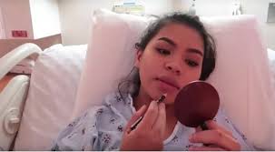 New mum applies full face of make-up DURING labour because she didn't want  to look "ugly" while pushing