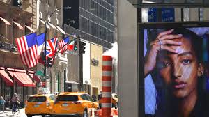 365 Nyc Bus Ad Stock Videos, Footage, & 4K Video Clips