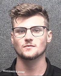 Eric Chesnutt's Instagram, Twitter & Facebook