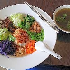 Situated at a densely populated area, one cannot visit ss2 without visiting wai sek kai (which means gluttony lane in the local cantonese dialect) as they cover an impressive array of selections. Best 10 Restaurants In Ss 2 Petaling Jaya Selangor Travelopy