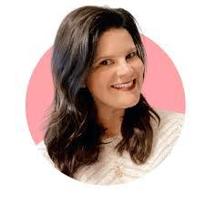 Brandie Benoit's Instagram, Twitter & Facebook