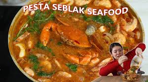 Tempat makanan halal, rasanya seger n peerraaa tersedia juga aneka es, soft drink n kopi. Mukbang Seblak Seafood Premium Gila Bangettt Youtube