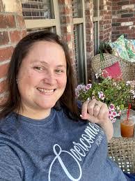 Katie Garrison's Instagram, Twitter & Facebook