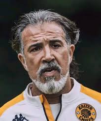 While in Kigali, we caught up with one of our former players Ibrahim  Mugisha who was a goalkeeper from 1993-1997. He was coached by our gaffer  Mike Hillary Mutebi in the 90s