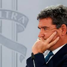 Por qué Escrivá tiene razón (y nunca lo parece)