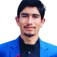 How many grams or milligrams of Artemia should be given to 6 dpf larvae?