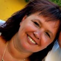 Esther M Petrussen Andersen