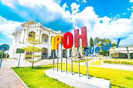 It was a day to remember for 2,296 participants of the ipoh cultural parade 2017 as they made their way into the malaysia book of records (mbor) for the largest cultural parade in the country. Ipoh City Hall Building Travel Guidebook Must Visit Attractions In Ipoh Ipoh City Hall Building Nearby Recommendation Trip Com
