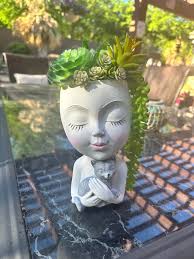 Thought y'all might appreciate my new beautiful cat doormat 😍😅