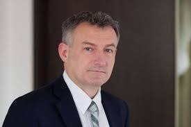 Adrian Spooner's Instagram, Twitter & Facebook