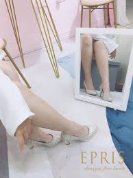 婚鞋推薦香檳女神時尚美鞋手作婚鞋品牌好走不磨腳時尚好搭配21 26 epris艾佩絲in 2020 wedding shoe shoes fashion