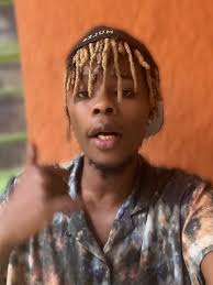 Explore the Melodies of Uragaruka by Li John