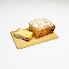 Eine teigschicht nach der anderen in die form geben und mit einer gabel umgraben. Einfacher Kuchen Mit Fruchten Rezept Kreativ Blog Diy Gadgets