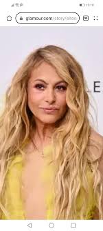 Paulina is in da house ‼️😘 Elton John AIDS Fundation's 33rd Annual Academy  Awards Viewing Party