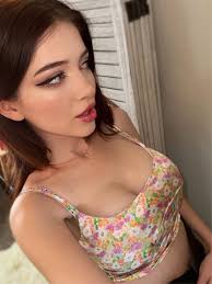 Eva Langwin on X: 🌸🍃 t.co7c20bQpILz  X