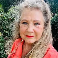 Barbara Lanz, LMHC, provides online therapy