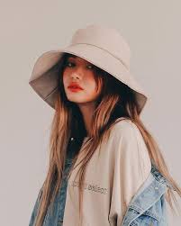 Nothing Lightroom Preset For Mobile Desktop Photo Preset And Instagram Filters In 2021 Korean Fashion Trends Korean Fashion Ulzzang Fashion