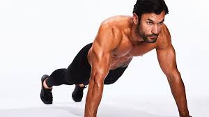Musculación, ejercicios de pesas, dietas, rutinas deportivas, gimnasia, aerobic, entrenamiento, aparatos para deportes y gimnasios y técnicas para perder peso y adelgazar en musculacion.net. Los Mejores Ejercicios De Pecho Para Hacer En Casa Segun 5 Expertos En Fitness Gq Espana