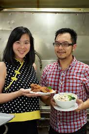 From stalwart swee kee eating house to new kid on the block grain traders, many have closed shop, with more simply ceasing to exist, given how the swee kee eating house along amoy street. Behind The Bib Ka Soh