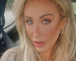 Felicia Kee's Instagram, Twitter & Facebook