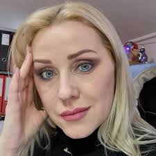 New addition to the house. Who doesn't like puppies, right?