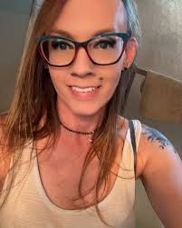 Emma Lynn Dowd (@emmalynndowd) • Instagram photos and videos