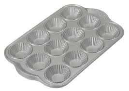 At molde airport, årø (5 km), there are several daily arrivals from the biggest cities in norway. Molde Para Tartaletas De Nordic Ware Para Lucirte Con Postres Y Aperitivos Gastronomia Cia
