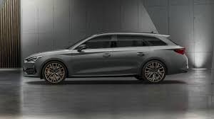 Discover the all new seat leon 2020 with a sportier look, modern interiors and full connectivity for an enjoyable driving experience. Cupra Leon Sportversion Mit Plug In Hybrid Mobile De