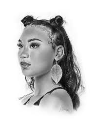 I drew a portrait of beautiful Saniya Simone. Hope you guys like the  sketch. : r/drawing