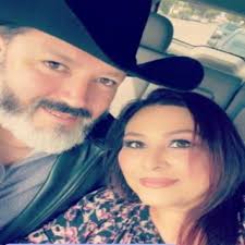 Download Mario Dueñas Serrano album songs: Desde Aquí