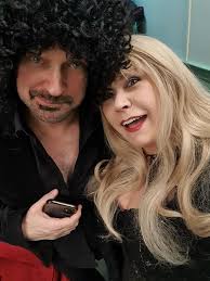 Thank you Huntingdon Hall, Worcester for a wonderful show last night, and  what a lovely audience…. We will be back in November next year, so we'll  see y'all then!