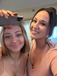 Amber Burroughs (@burroughs.amb) • Instagram photos and videos